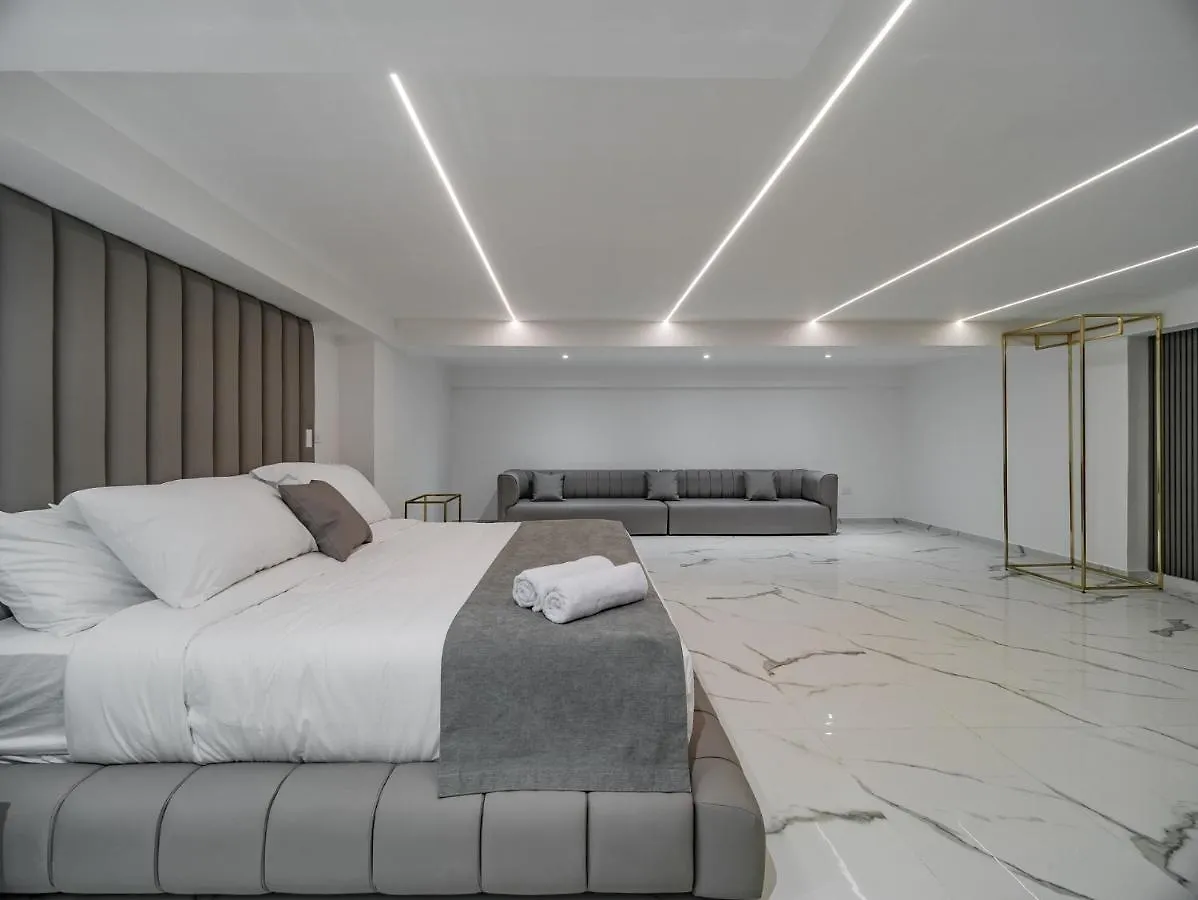 ****  Koo000L Hotel Medellin Colombia